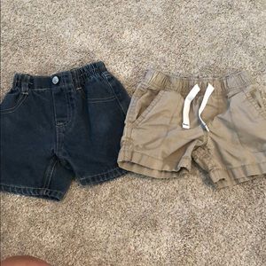 Lot of 2 toddler shorts